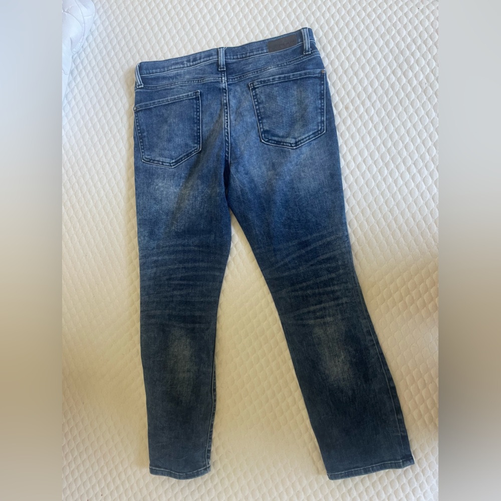 DKNY jeans - Picture 3 of 5